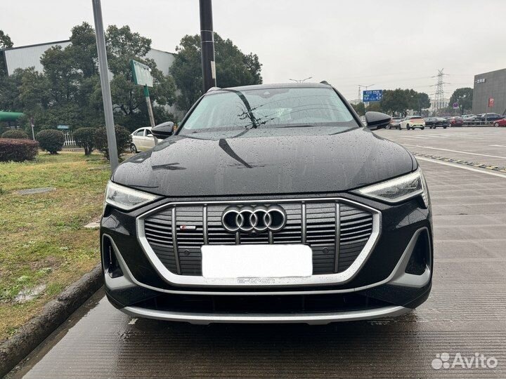 Audi e-tron 313 л.с. AT, 2021, 36 000 км