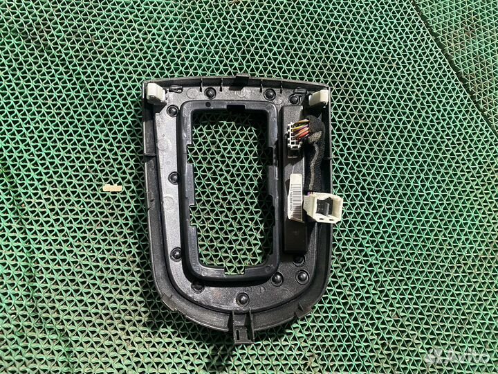 Накладка селектора АКПП Hyundai Solaris 1.6 6ст