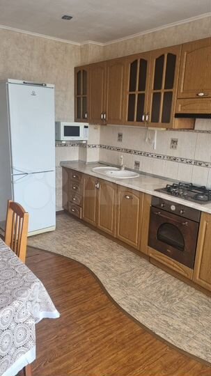 2-к. квартира, 60 м², 4/5 эт.