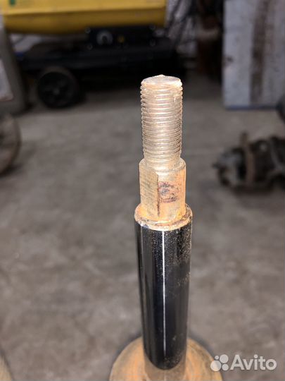 Передние стойки kia cerato 1 ld