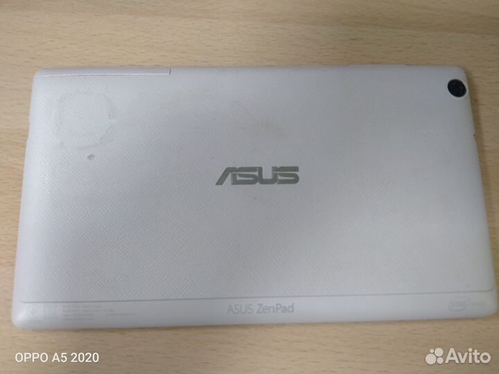 Планшет asus P01Y