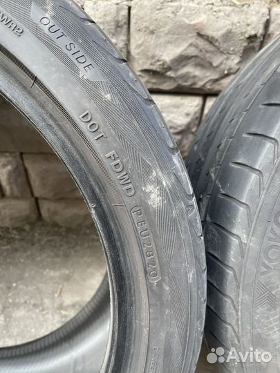 Yokohama Advan Sport V105 245/40 R18 и 265/35 R18 97Y