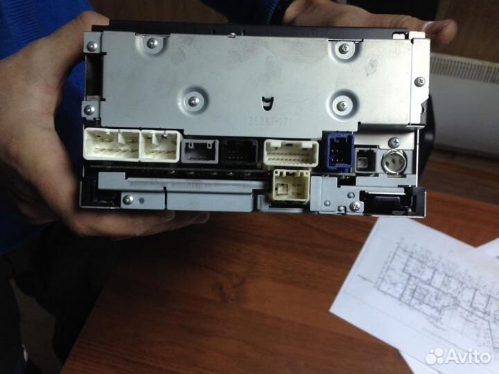 Магнитофон toyota (26006)