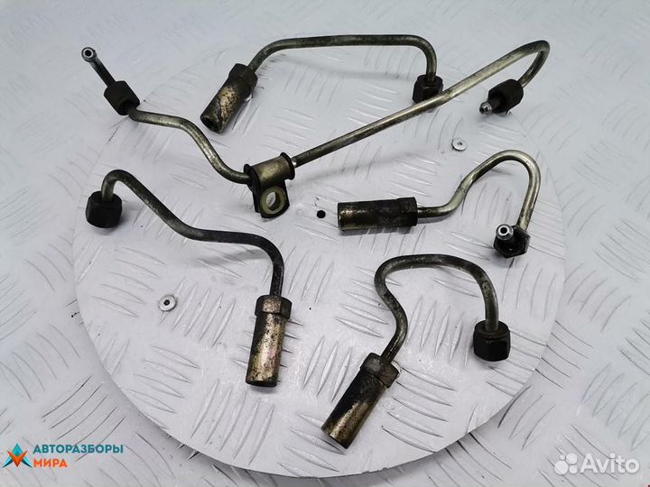 Трубка топливная Nissan Navara D22 рест. 2006