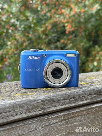 Цифровой фотоаппарат Nikon L23