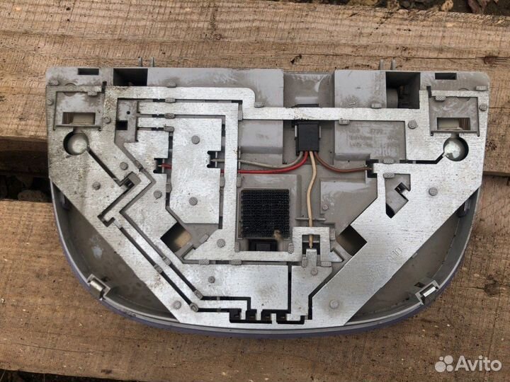 Плафон салонный Mercedes Benz S Class W220 4.3