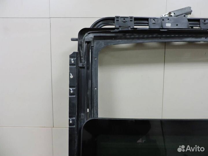 Люк в сборе электрический BMW 7-Series E65,E66 200