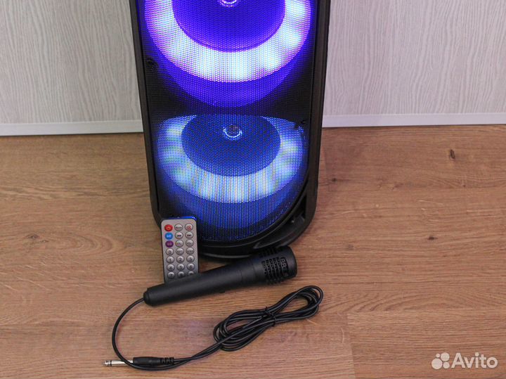Портативная блютуз колонка (большая)