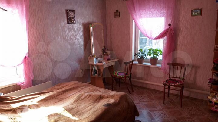 Дом 55 м² на участке 6 сот.