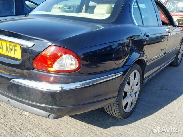 Разбирается Jaguar X-type 2007г. 2,5