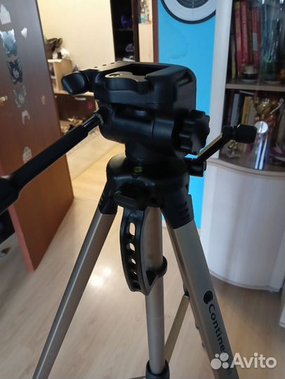 Штатив continent A1