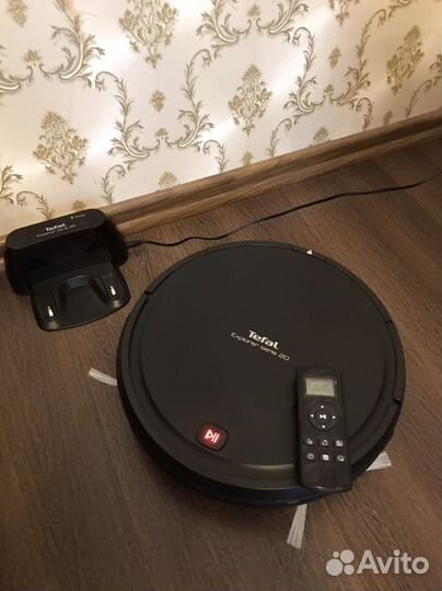 Робот-пылесос Tefal Smart