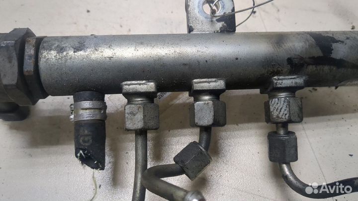 Рампа топливная Opel Combo, 2007