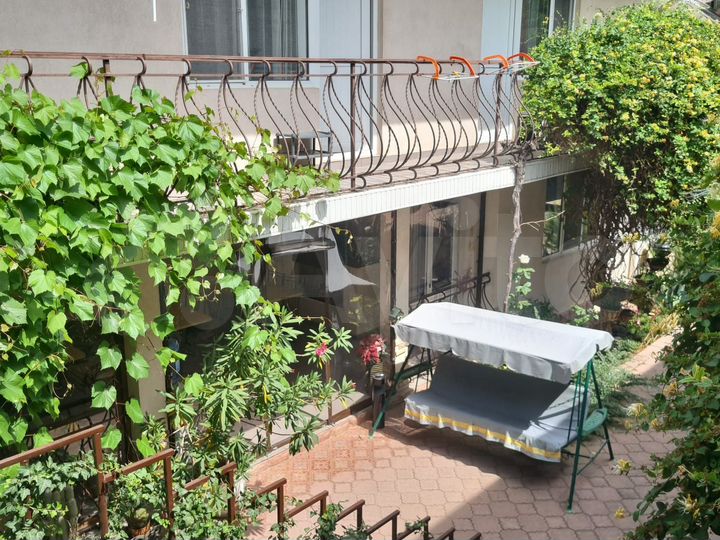 Комната 30 м² в 2-к., 2/2 эт.