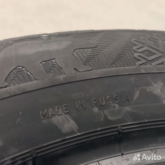 Gislaved Soft Frost 200 SUV 215/65 R16