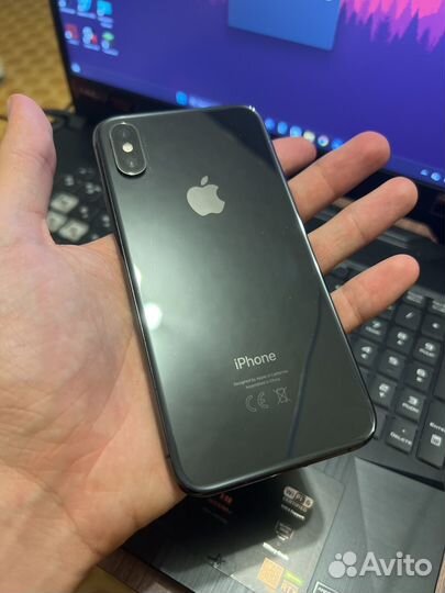 iPhone Xs, 256 ГБ