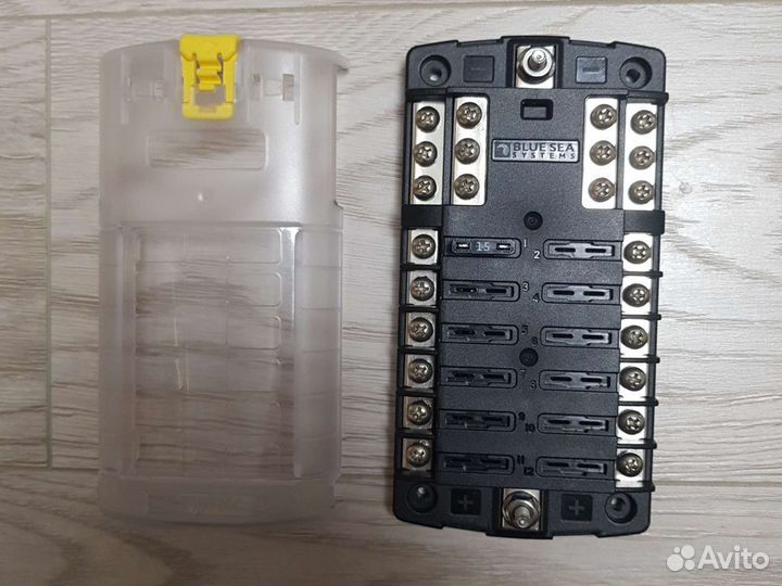 Блок Blue Sea 5026 для подключения эхолота в катер