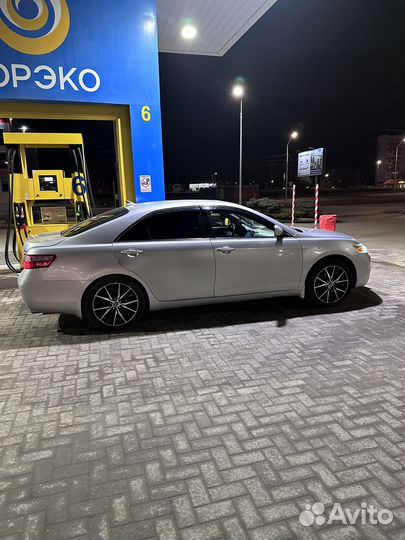 Toyota Camry 2.4 AT, 2008, 225 000 км