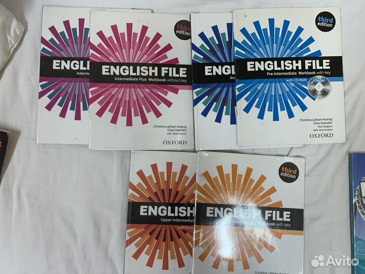 Учебники english file и New English file,Round up