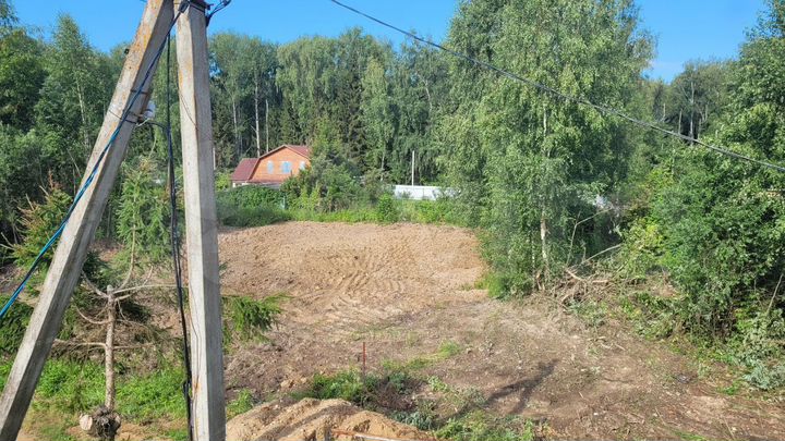 Участок 8,2 сот. (СНТ, ДНП)