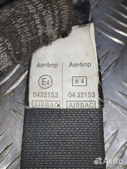 Ремень безопасности передний левый Mitsubishi