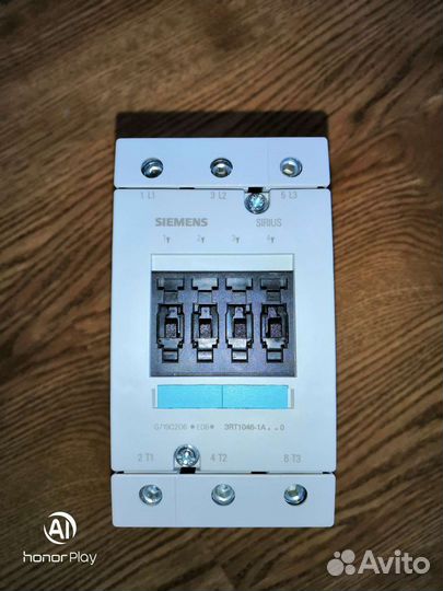 Контактор Siemens 3RT1046-1AL20
