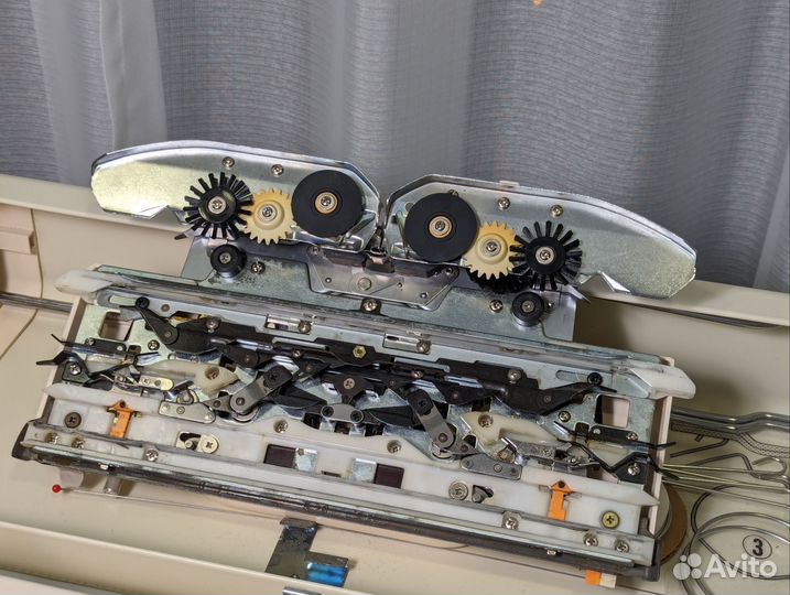 Однофонтурная вязальная машина brother 5 кл kh 881