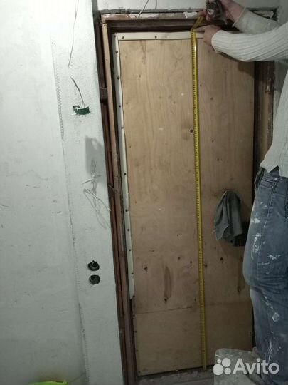 Дверь входная металлическая