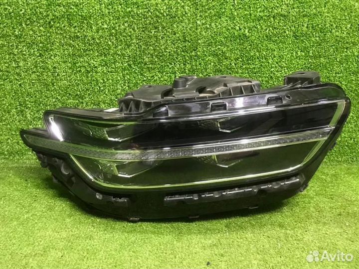 Фара правая Genesis G90