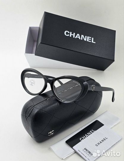 Солнцезащитные очки chanel