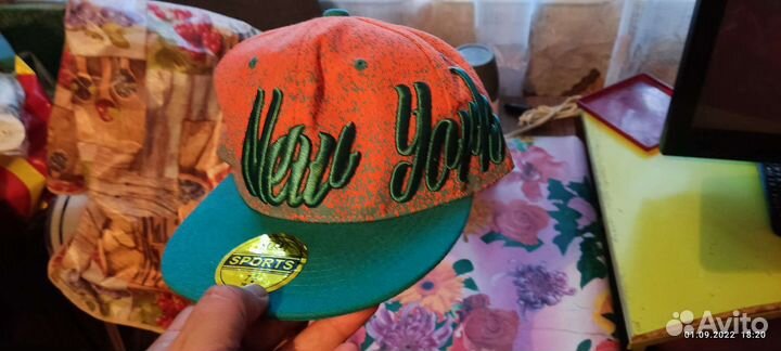 Кепкa New York c плоским козырьком.58см