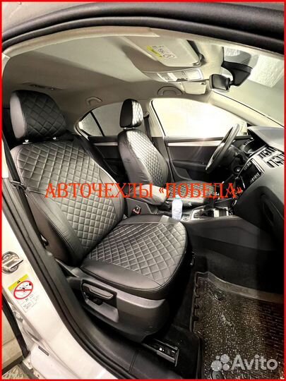 Чехлы Skoda Octavia A7 из экокожи чёрные Ромб