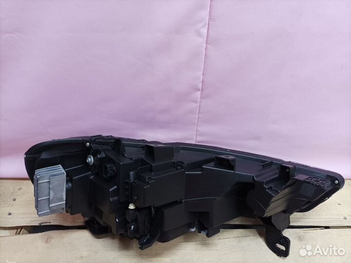 Фара левая Haval F7