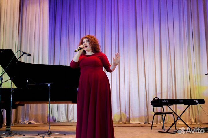 Педагог по вокалу