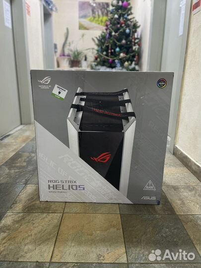 Asus rog strix helios gx601