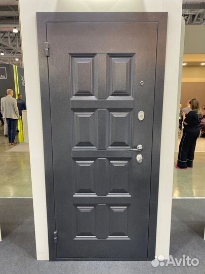 Двери входные металлические