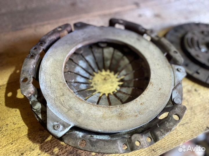 Корзина диск сцепления Volkswagen Passat B5 седан