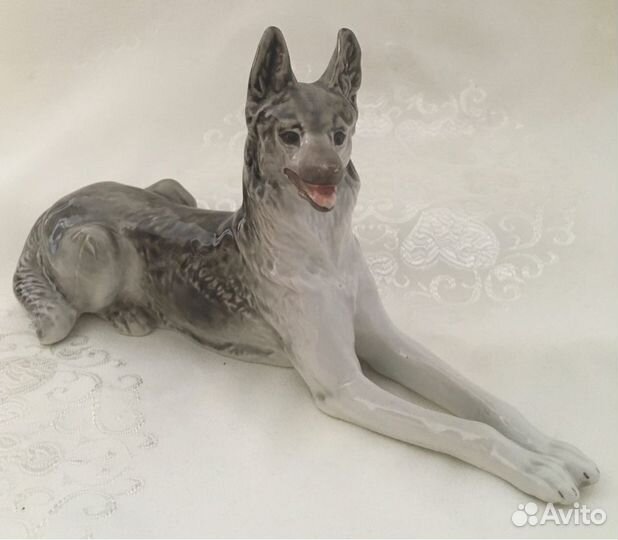 Статуэтка «Собака породы овчарка»