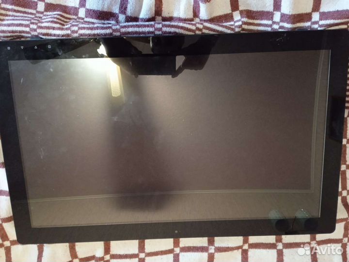 Сенсорный монитор