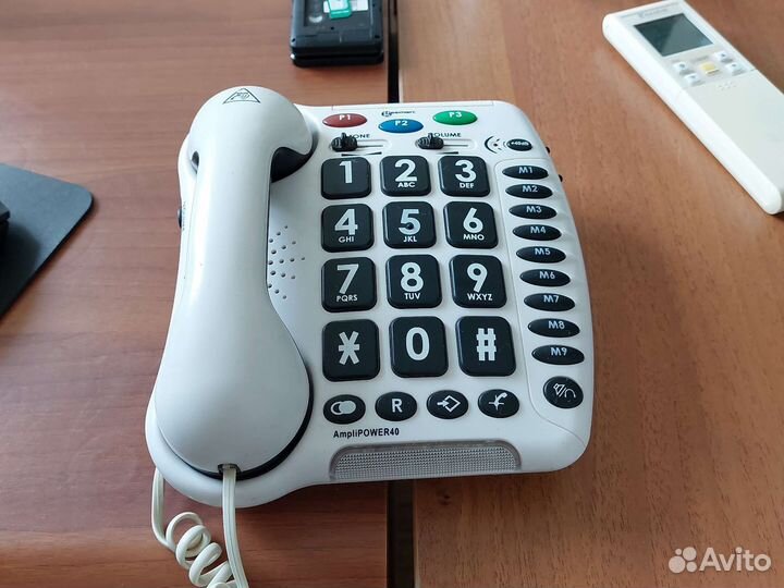 Телефон аналоговый geemarc ampilpower 40
