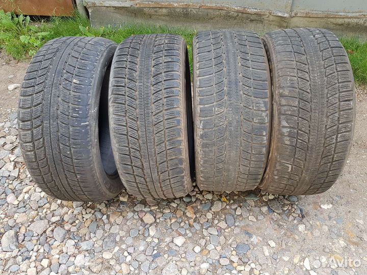 Triangle Sports TH201 225/50 R17