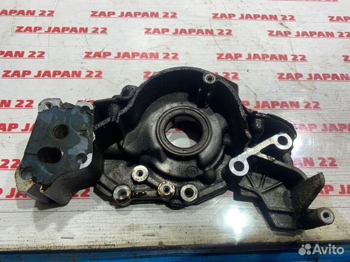 Насос масляный Mitsubishi Challenger K99 6G74 1999