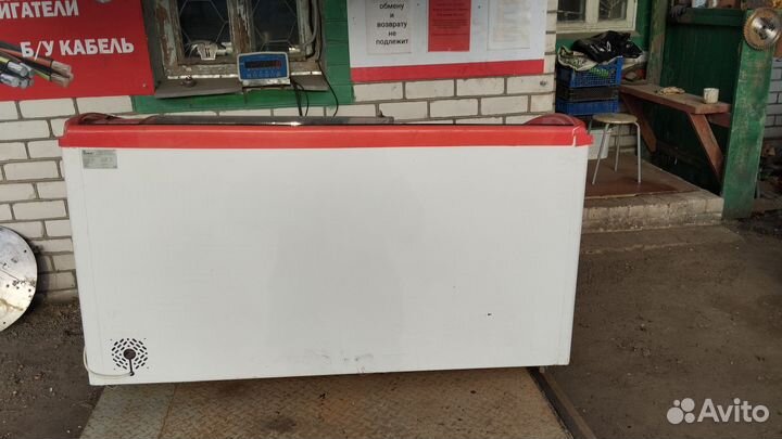 Морозильный ларь бу 3000р