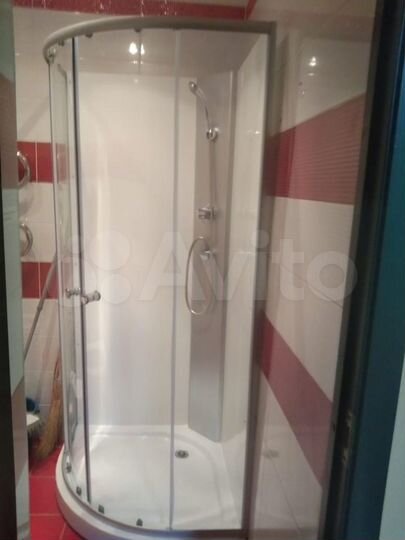 Комната 24 м² в > 9-к., 1/17 эт.