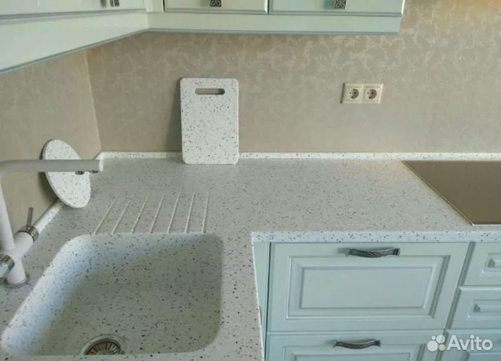 Столешница из искусственного камня