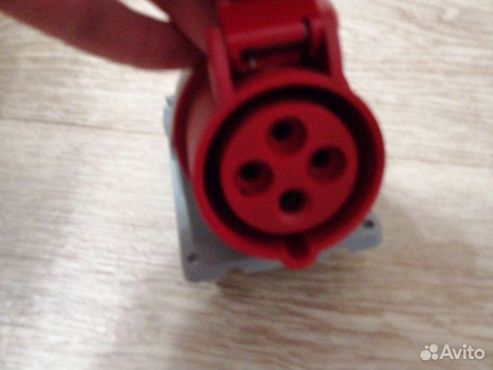 Розетка для накладного монтажа ABB 316 RS6 IP44 16