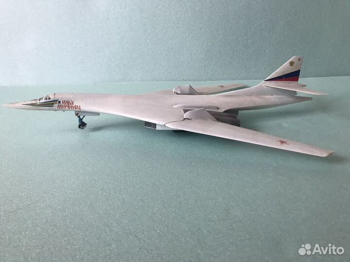 Модель самолета ту 160