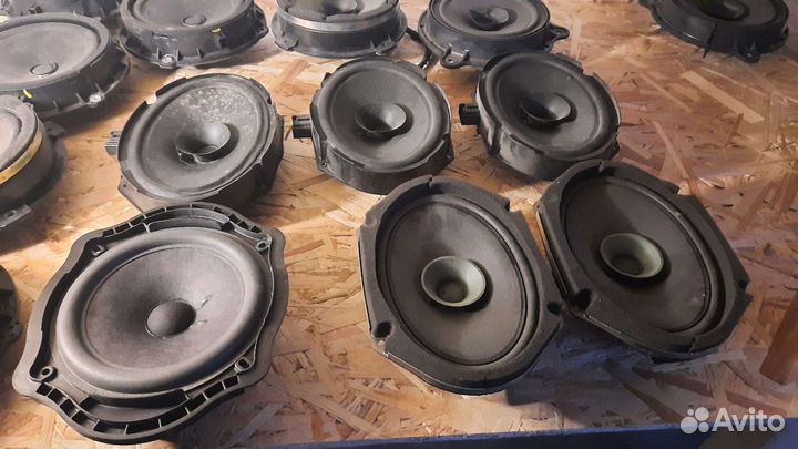 Динамики на Мазда 3 вк