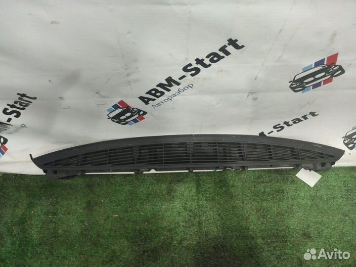 Решетка вентиляционная задняя Bmw 530I F10 N52B30A