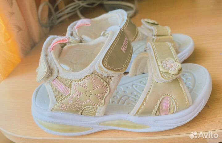 Босоножки для девочки
